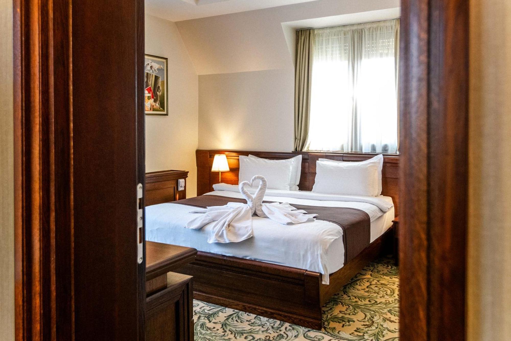 Hotel & Spa Palic Resort Exterior photo